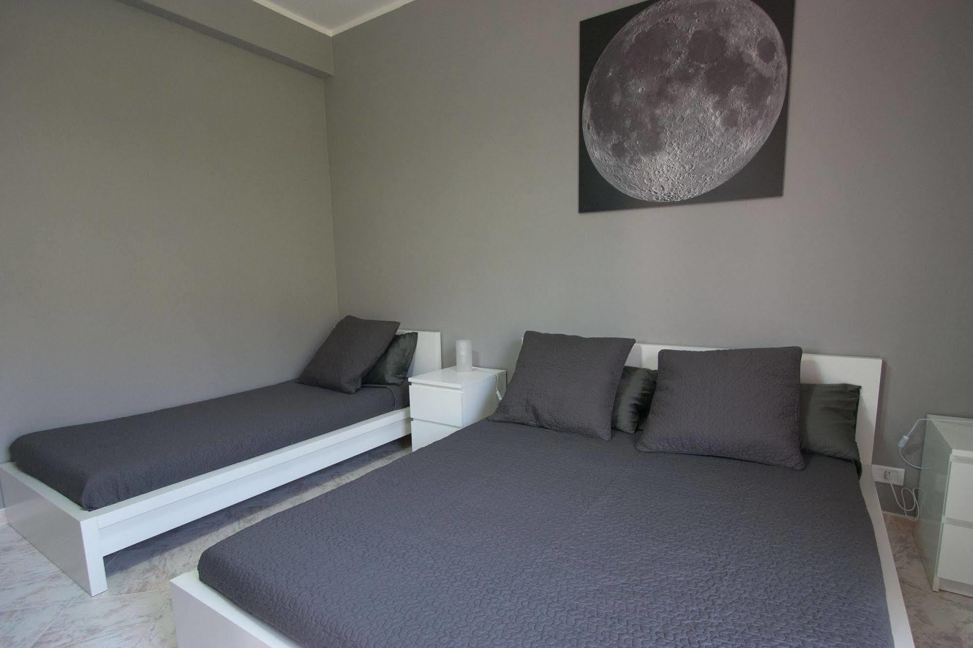 Kosmos Panzió Szirakúza Kültér fotó